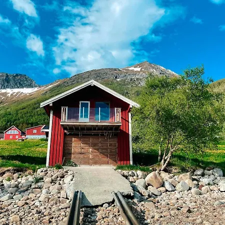 Unique Boathouse With A Spectacular View *