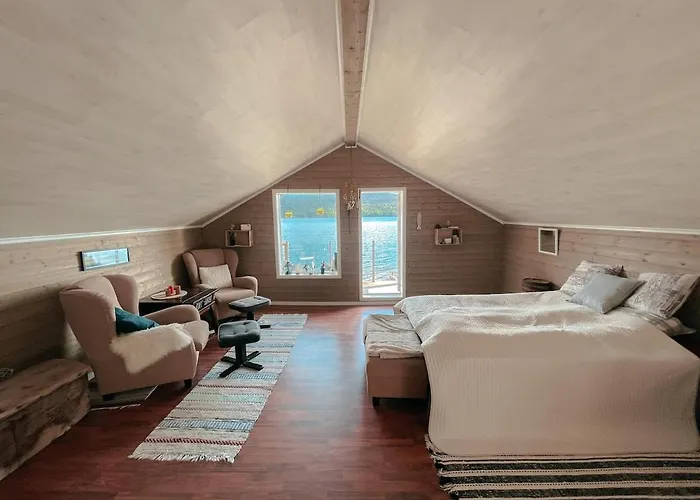 Holiday home Unique Boathouse With A Spectacular View